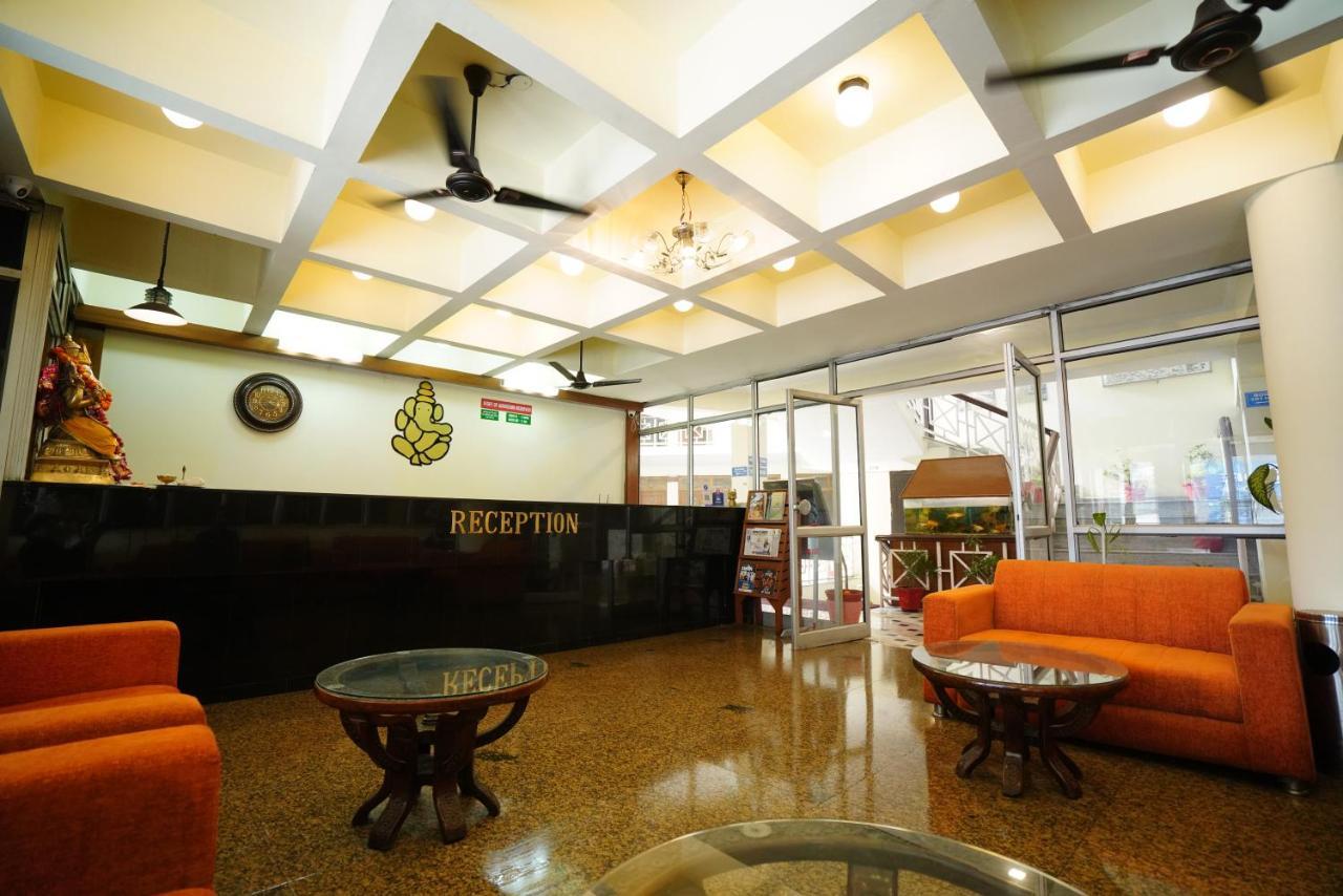 Hotel Gaurab Near Paltan Bazaar Dehradun Luaran gambar